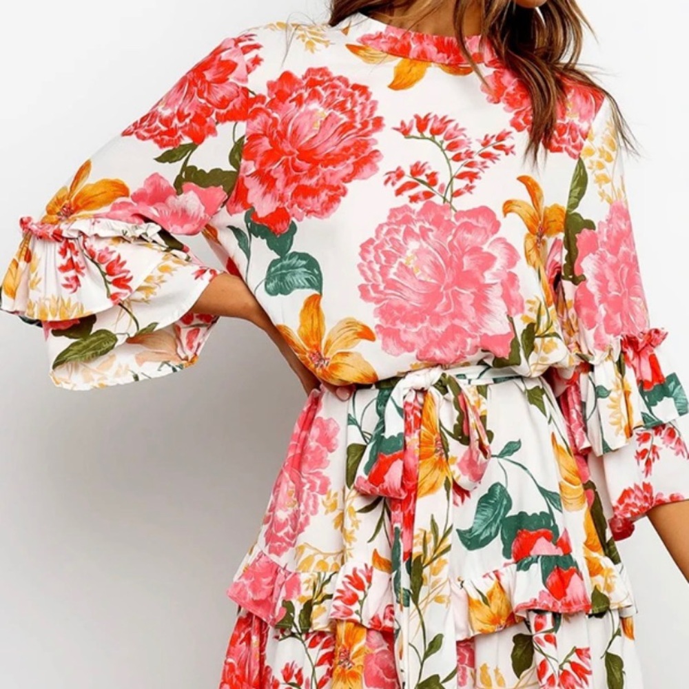 Super cute brand new floral dress